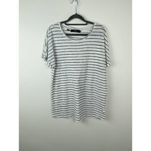 Vero Moda Blouse size Medium color white & black strips